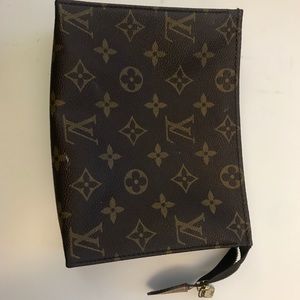 Authentic Louis Vuitton make up bag